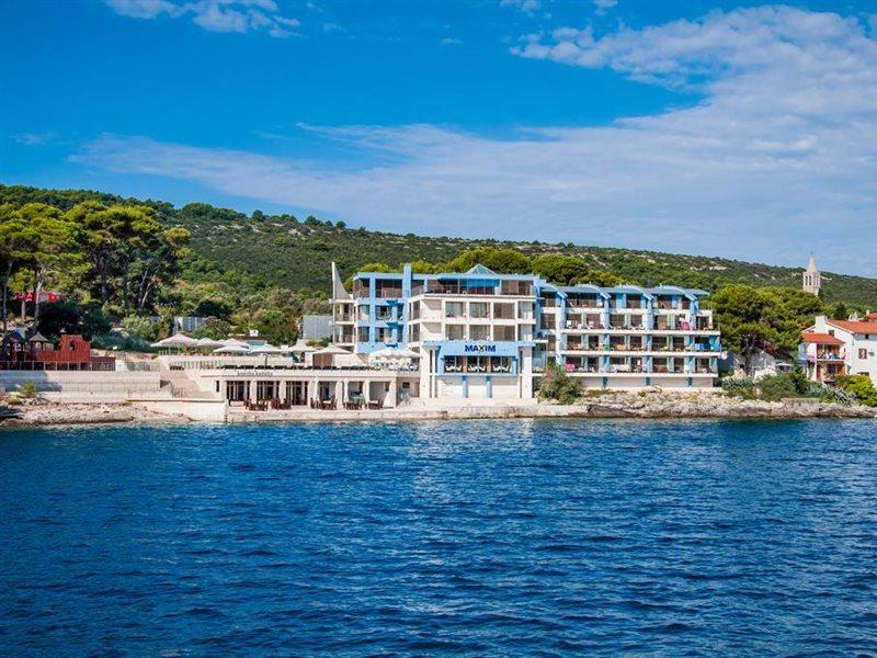 Hotel Maxim โบชาวา ภายนอก รูปภาพ